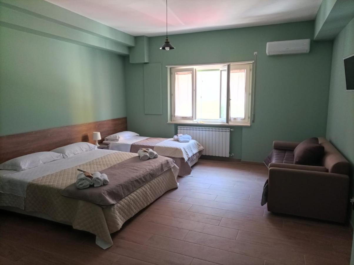 Incastro B&B In 克罗托内 外观 照片